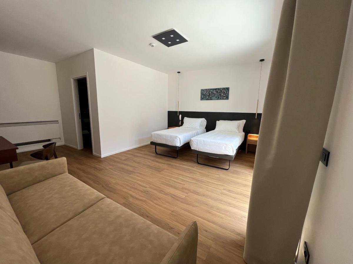 Roccaregina Hotel Шакка Екстер'єр фото