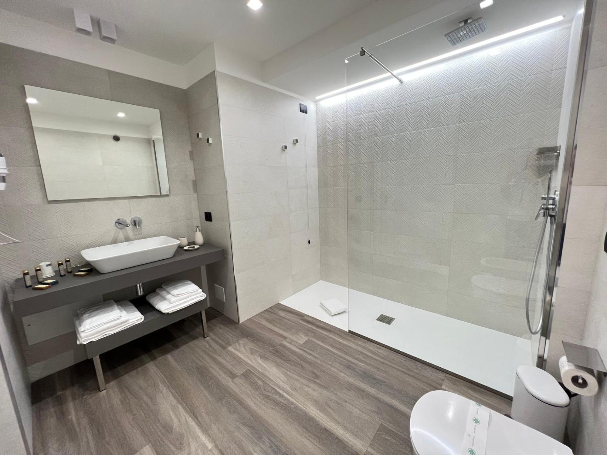 Roccaregina Hotel Шакка Екстер'єр фото